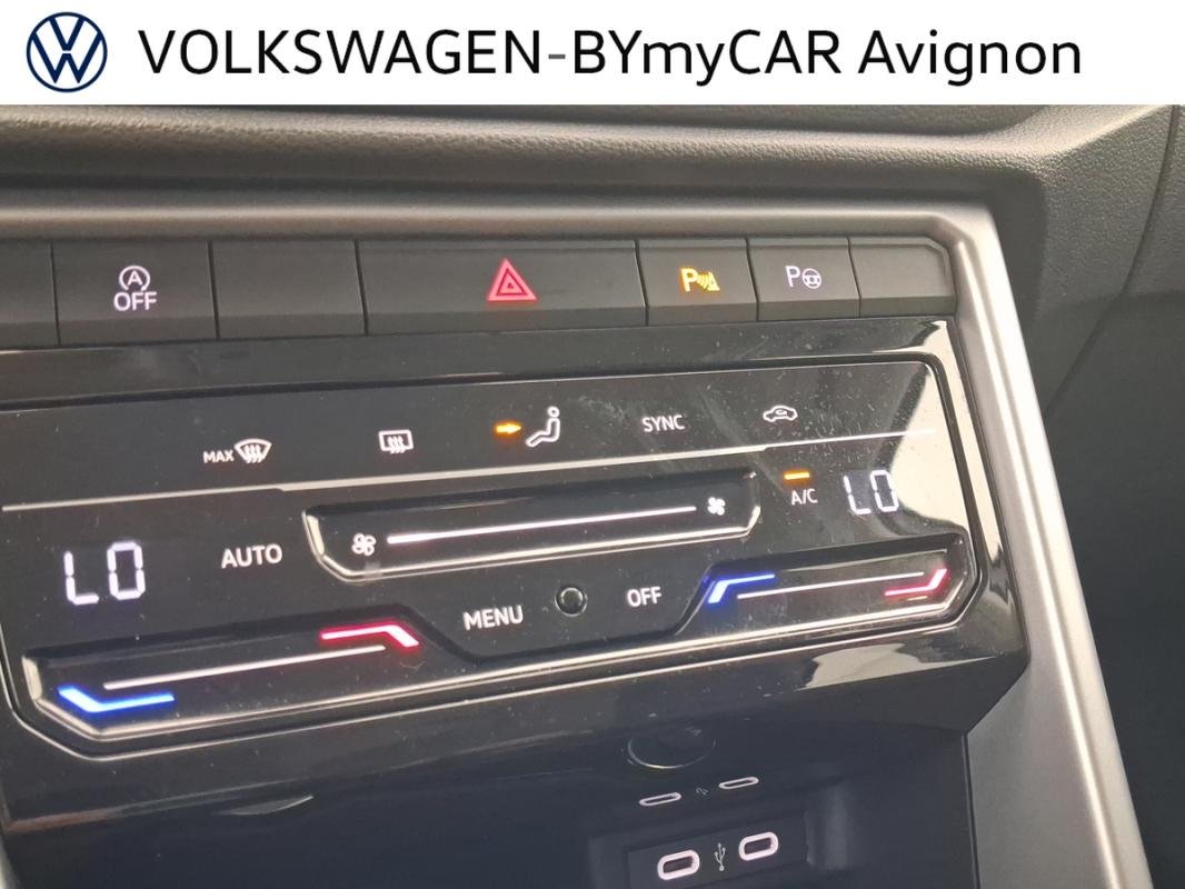 Volkswagen T-Roc - Photo 29