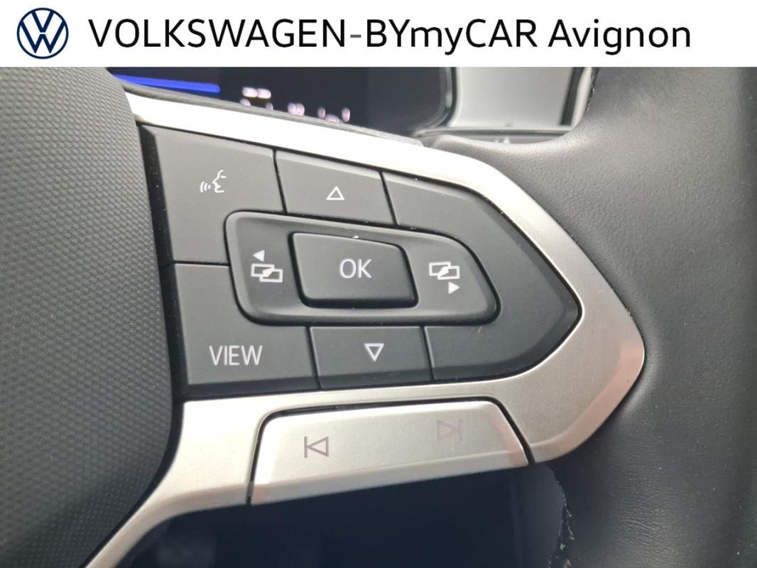 Volkswagen T-Roc - Photo 31