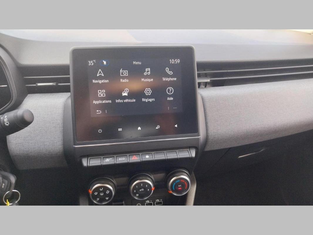 Renault Clio - Photo 17