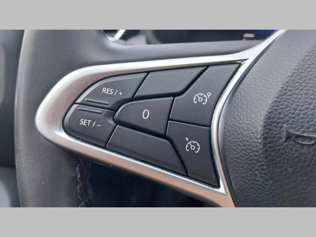 Renault Clio - Photo 18