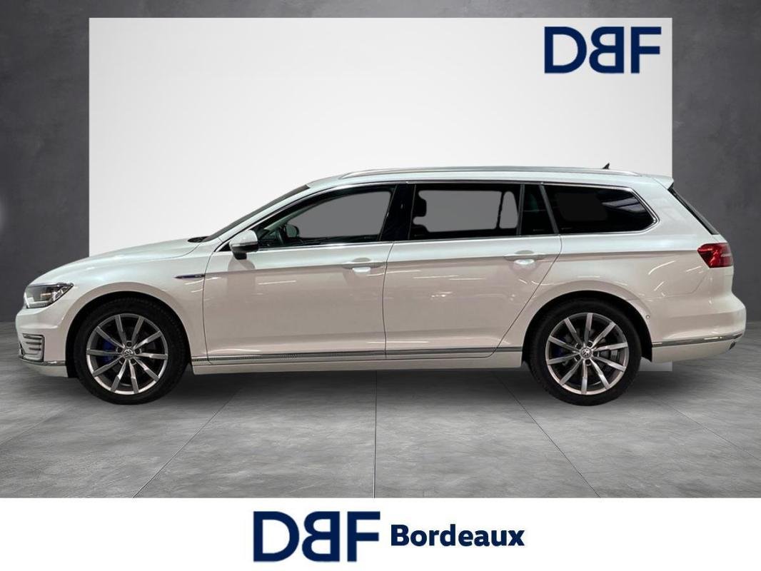Volkswagen Passat SW - Photo 2