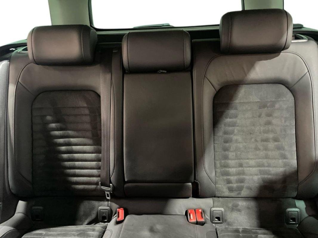 Volkswagen Passat SW - Photo 22