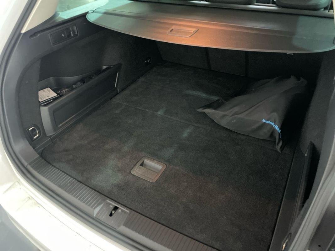 Volkswagen Passat SW - Photo 32