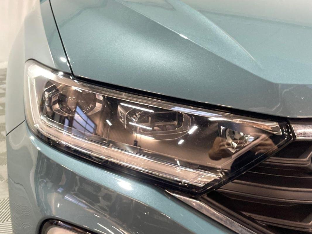 Volkswagen T-Roc - Photo 25