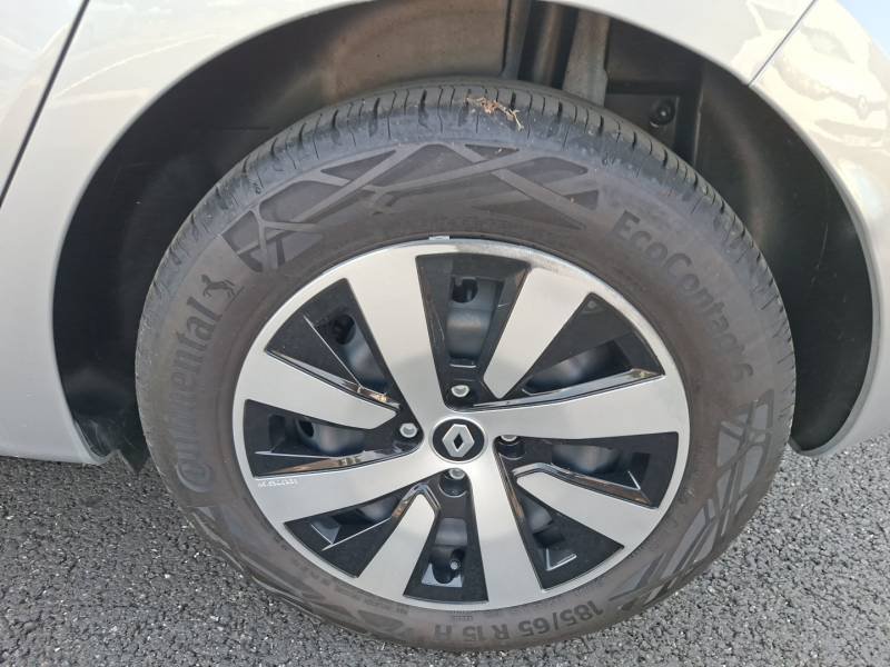Renault Clio - Photo 15