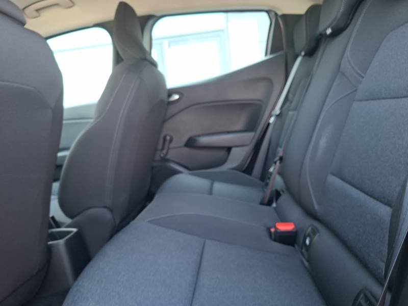 Renault Clio - Photo 23