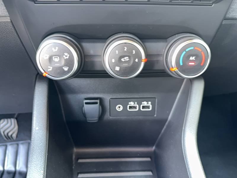 Renault Clio - Photo 28
