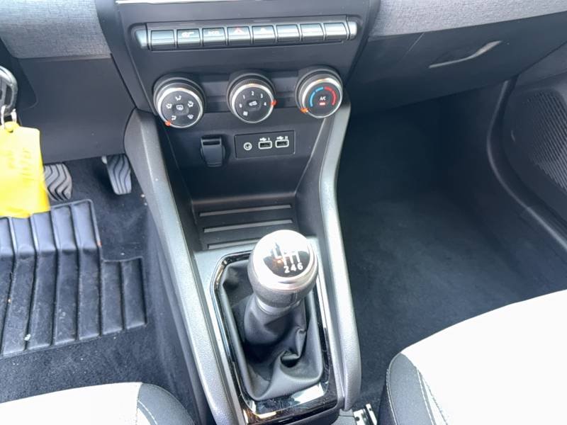 Renault Clio - Photo 29