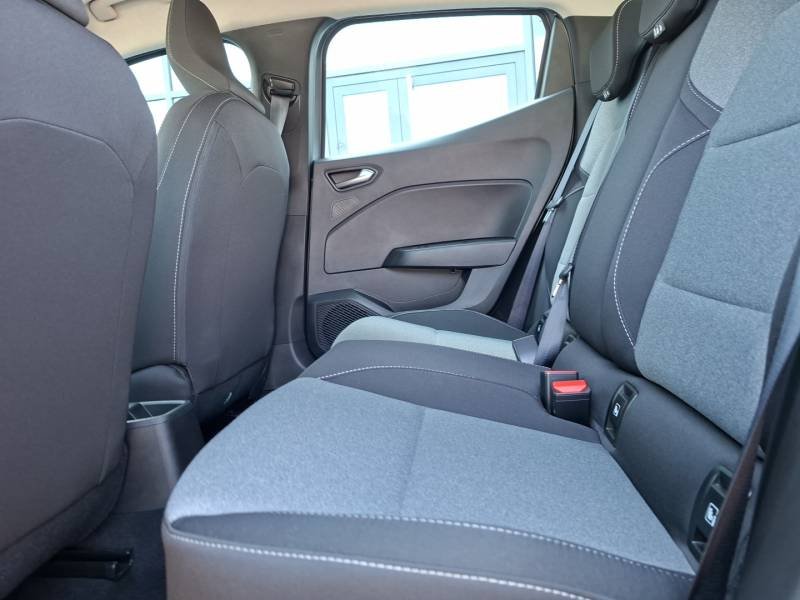Renault Clio - Photo 19