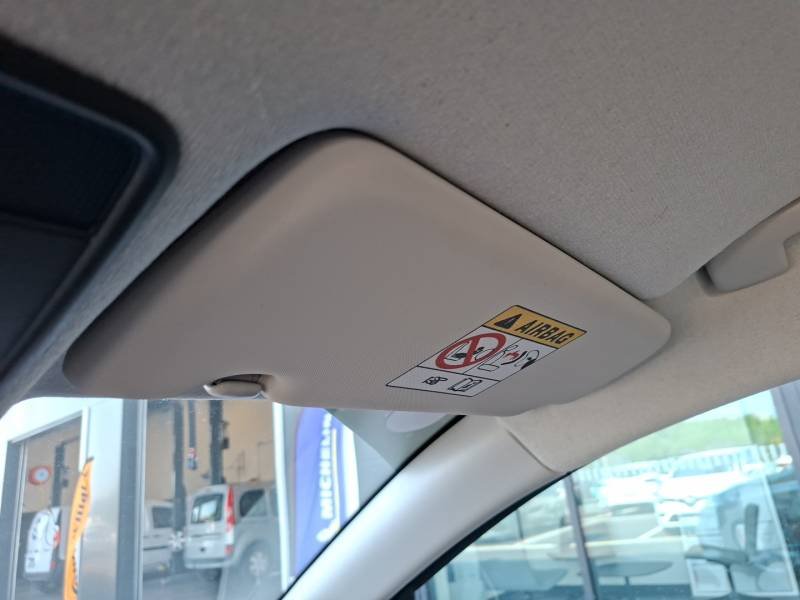 Renault Clio - Photo 24