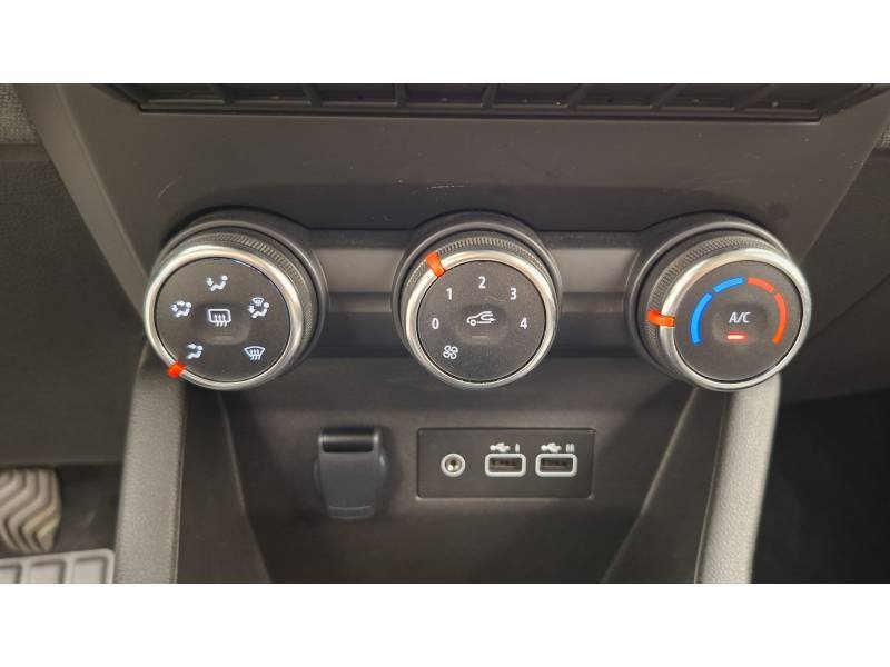 Renault Clio - Photo 20