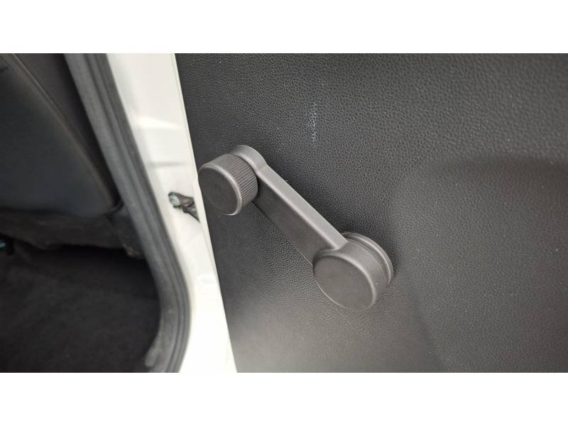 Dacia Spring - Photo 38