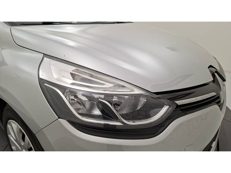 Renault Clio - Photo 17