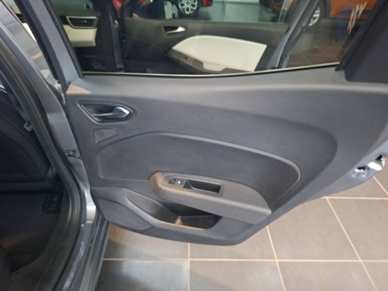 Renault Clio - Photo 14