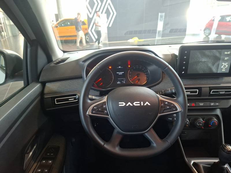 Dacia Sandero - Photo 24