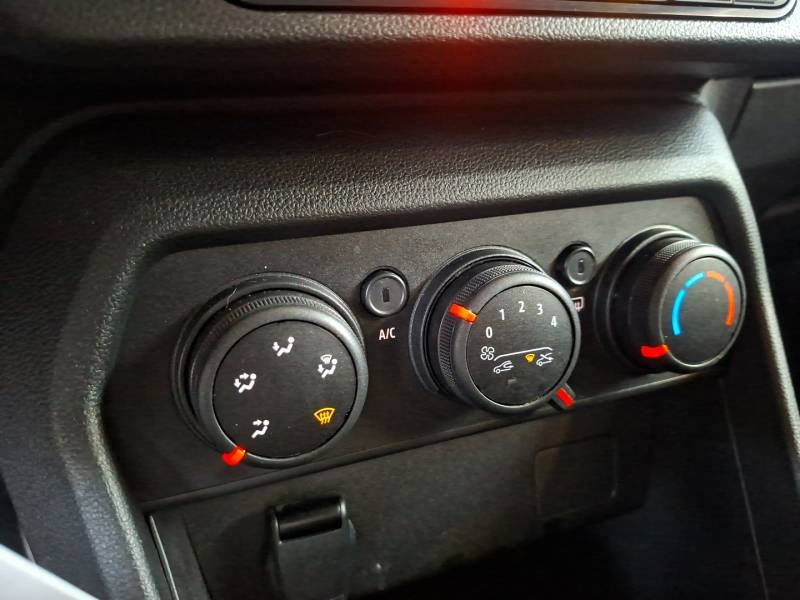 Dacia Sandero - Photo 35