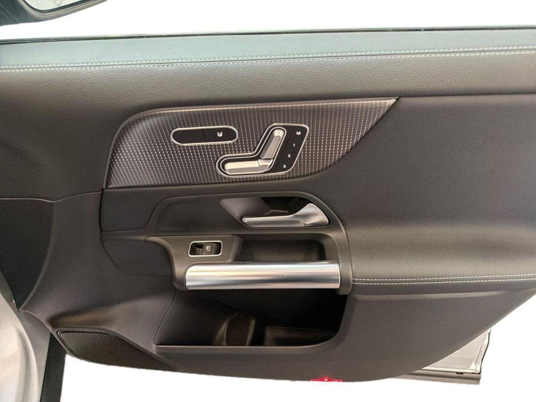 Mercedes Gla - Photo 15