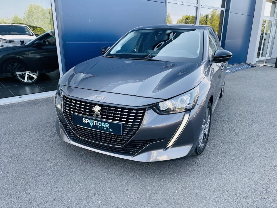 Peugeot 208 - Photo 1