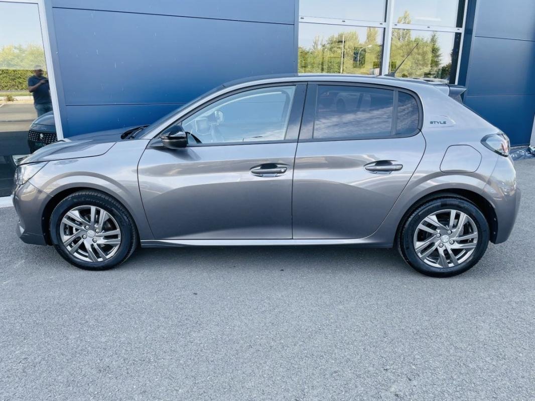 Peugeot 208 - Photo 15