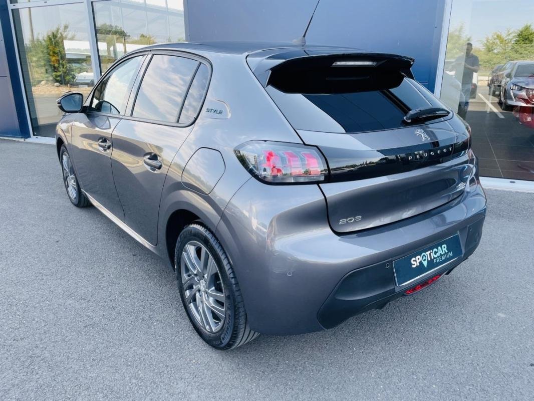 Peugeot 208 - Photo 16