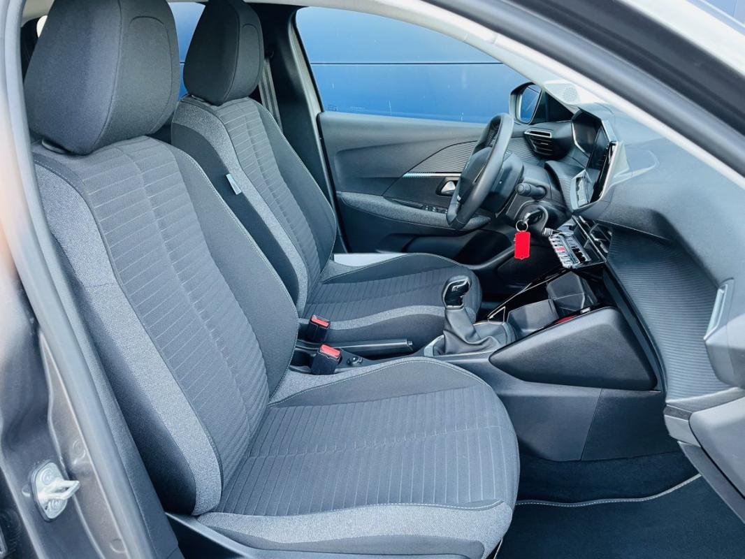 Peugeot 208 - Photo 22
