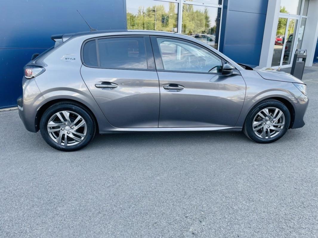 Peugeot 208 - Photo 4