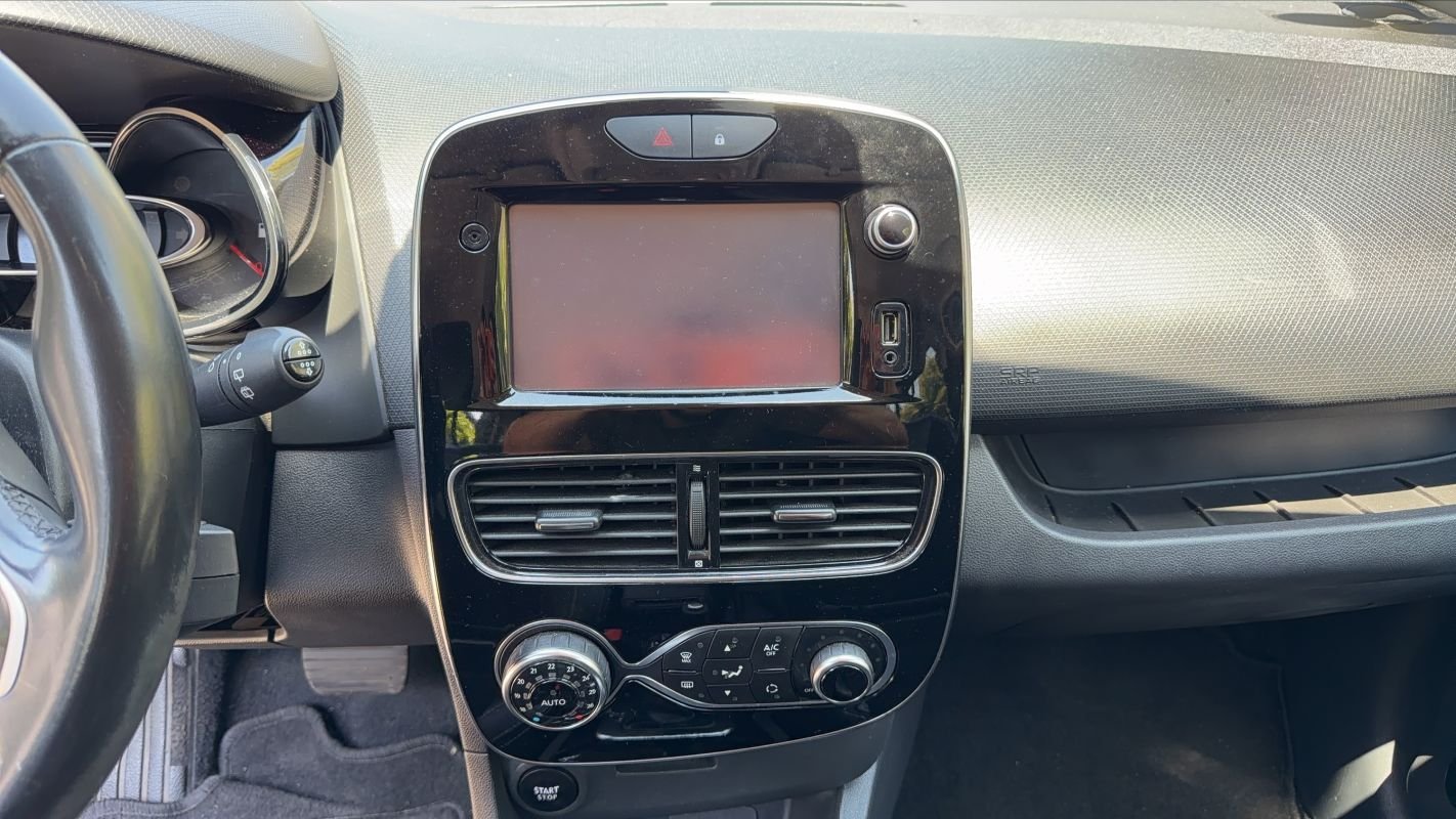 Renault Clio Estate - Photo 13