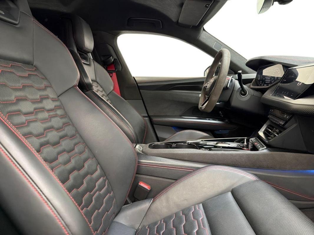 Audi e-tron gt - Photo 13