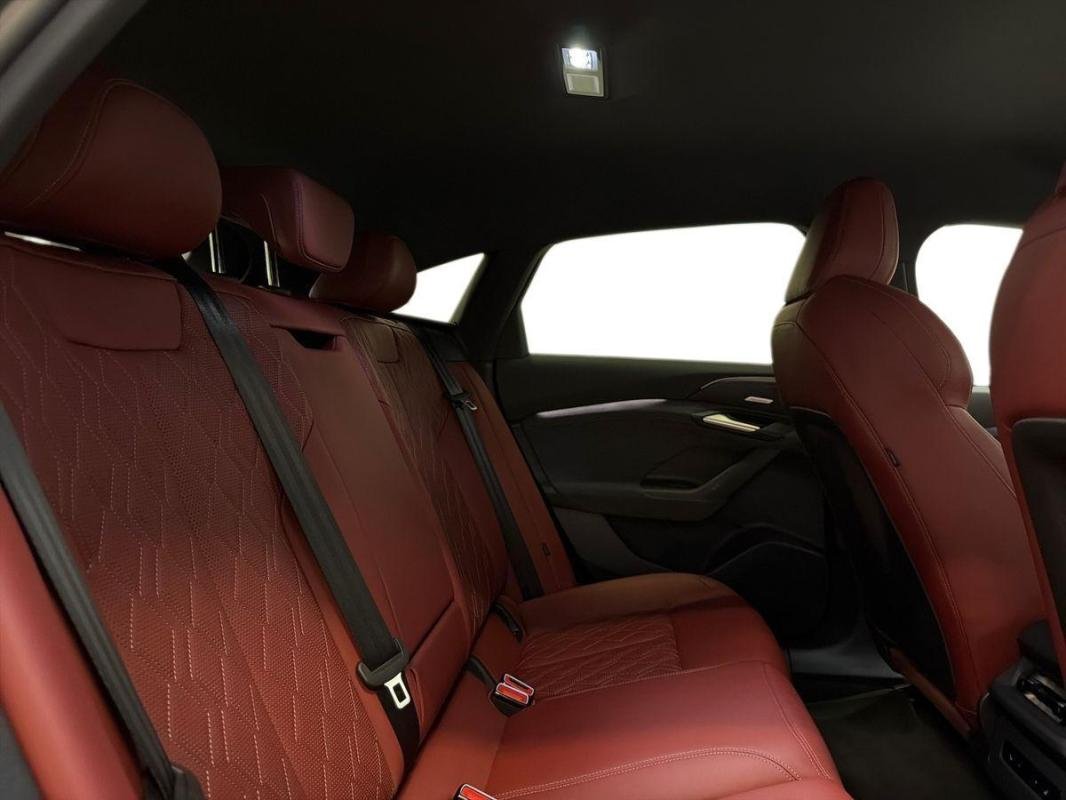Audi e-tron - Photo 23