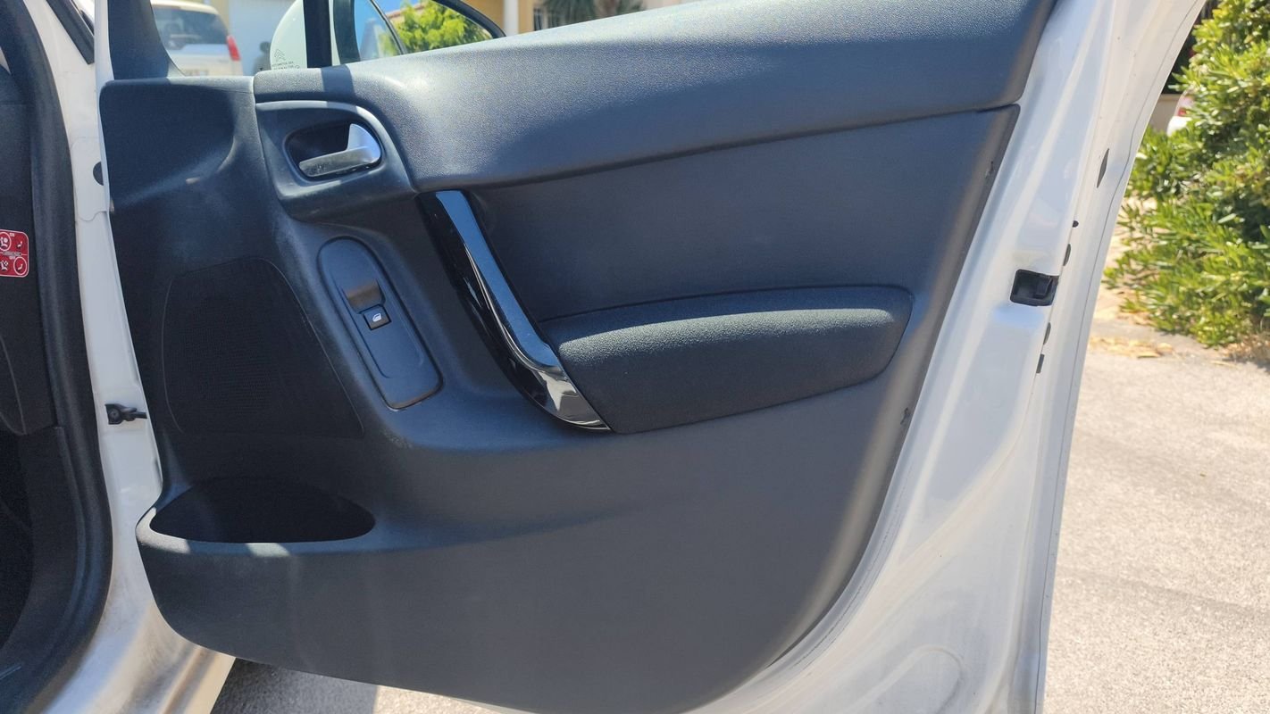 Citroën C3 - Photo 22