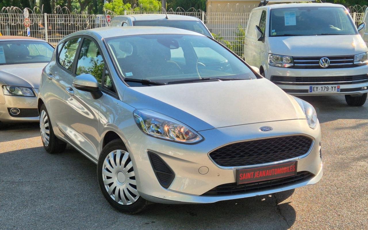 Ford Fiesta - Photo 2