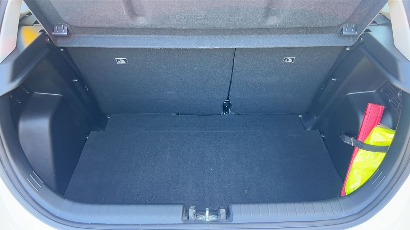 Hyundai i20 - Photo 14