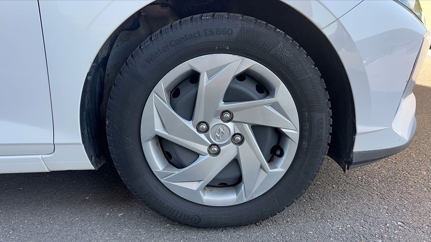 Hyundai i20 - Photo 17