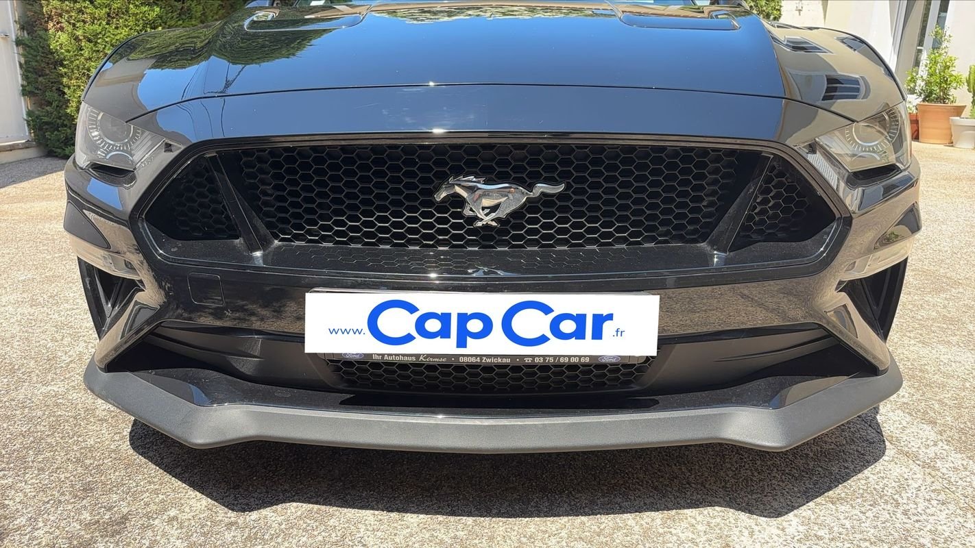 Ford Mustang Convertible - Photo 20