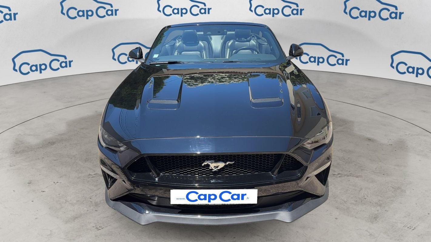 Ford Mustang Convertible - Photo 5