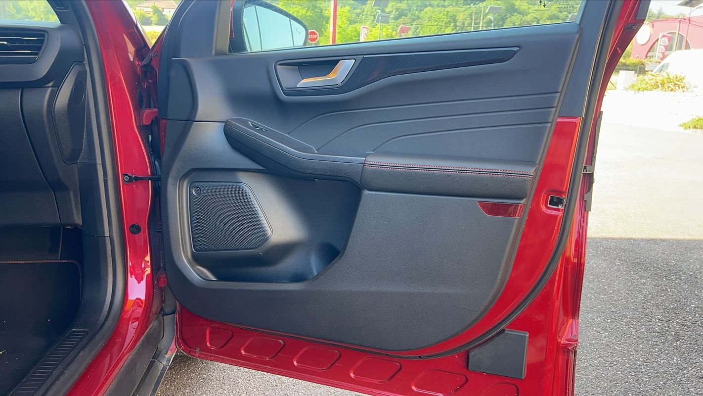 Ford Kuga - Photo 22