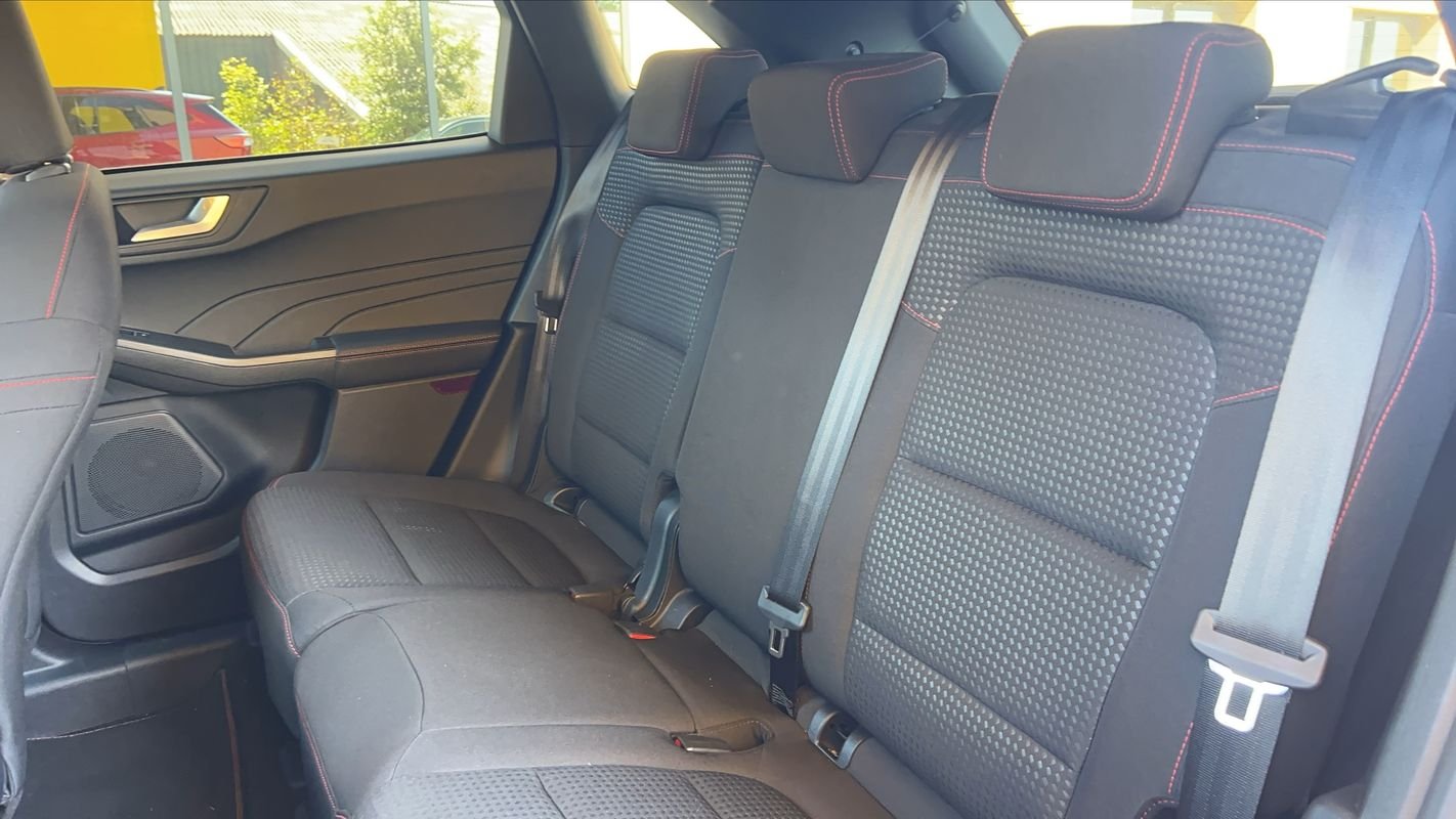 Ford Kuga - Photo 9