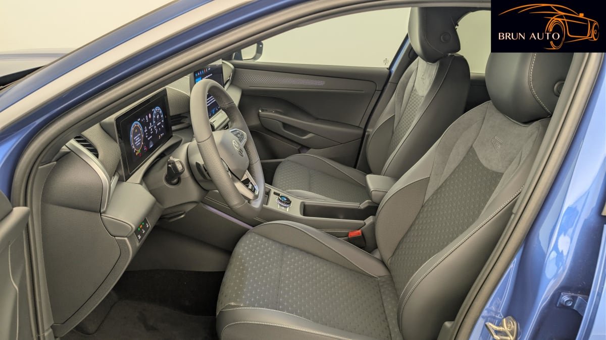 Volkswagen T-Roc - Photo 16