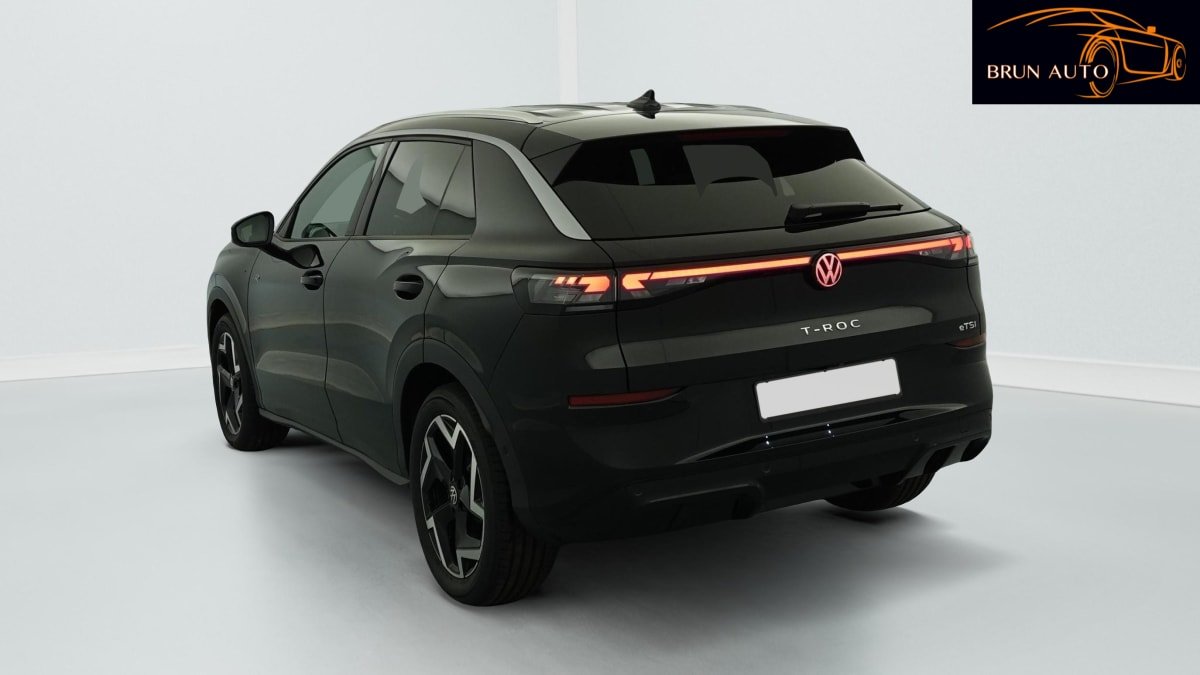 Volkswagen T-Roc - Photo 37