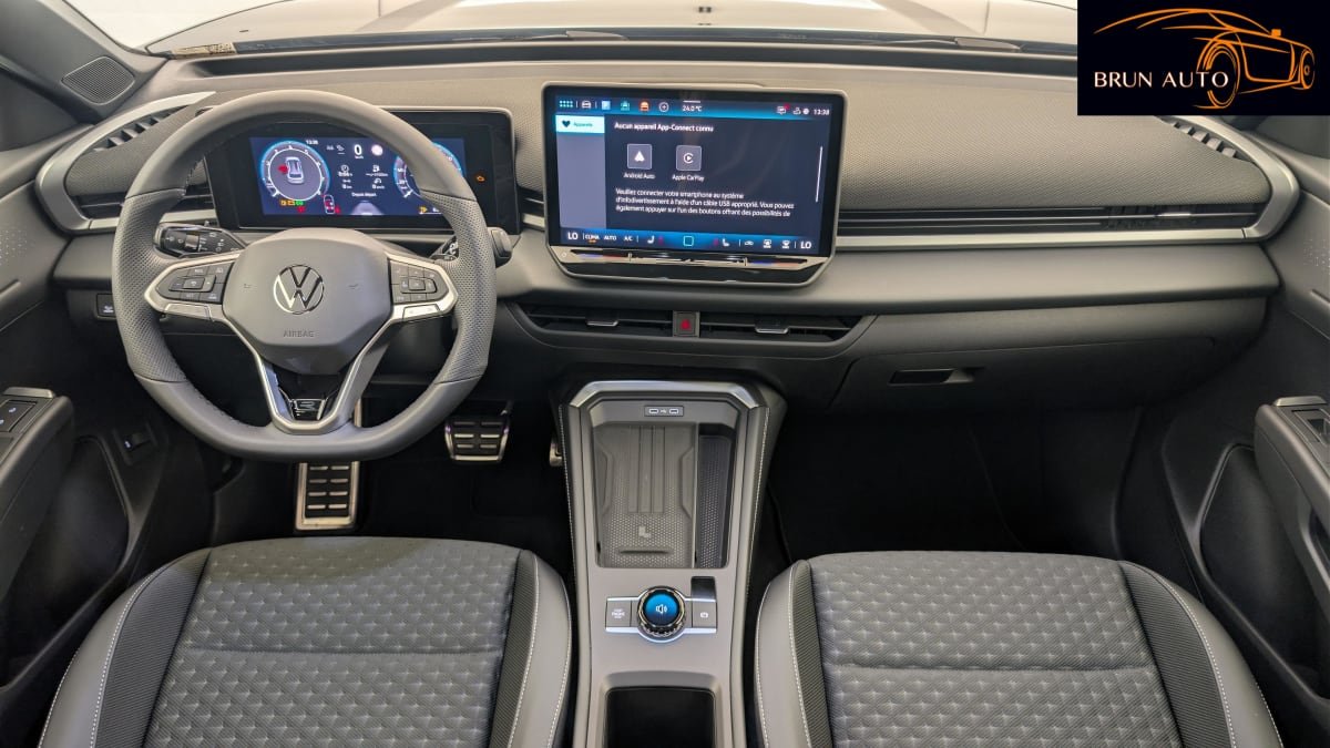 Volkswagen T-Roc - Photo 45