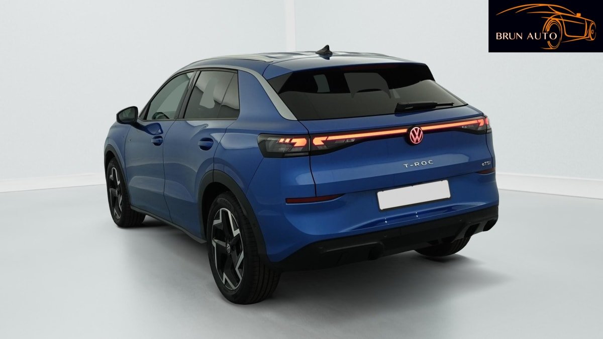 Volkswagen T-Roc - Photo 5