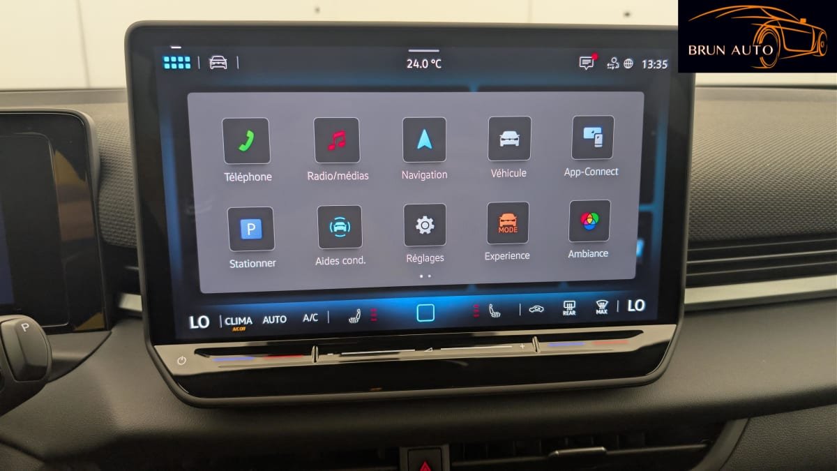 Volkswagen T-Roc - Photo 51