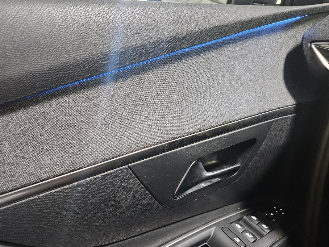 Peugeot 3008 - Photo 13