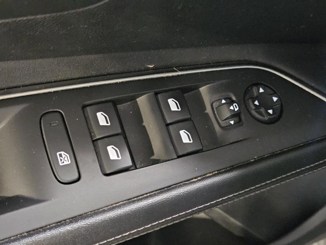 Peugeot 3008 - Photo 14