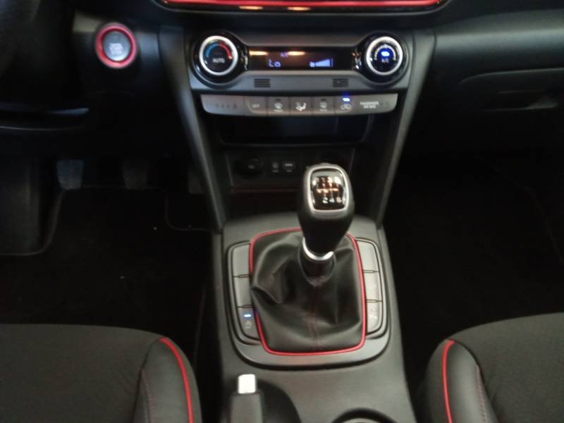 Hyundai Kona - Photo 12