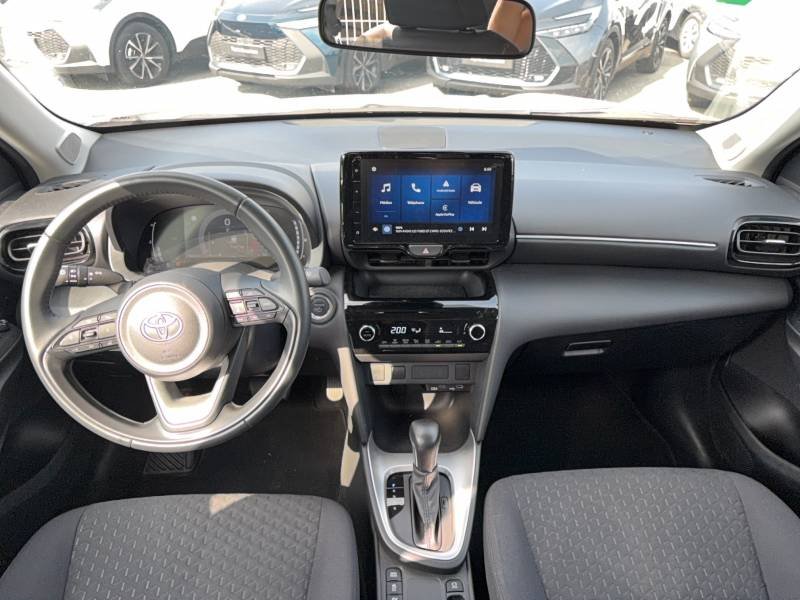 Toyota Yaris - Photo 11