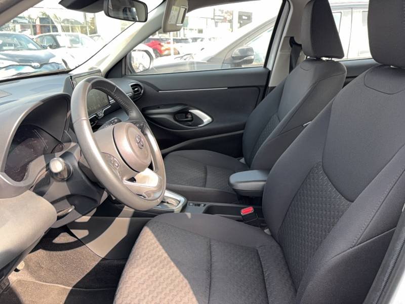 Toyota Yaris - Photo 10