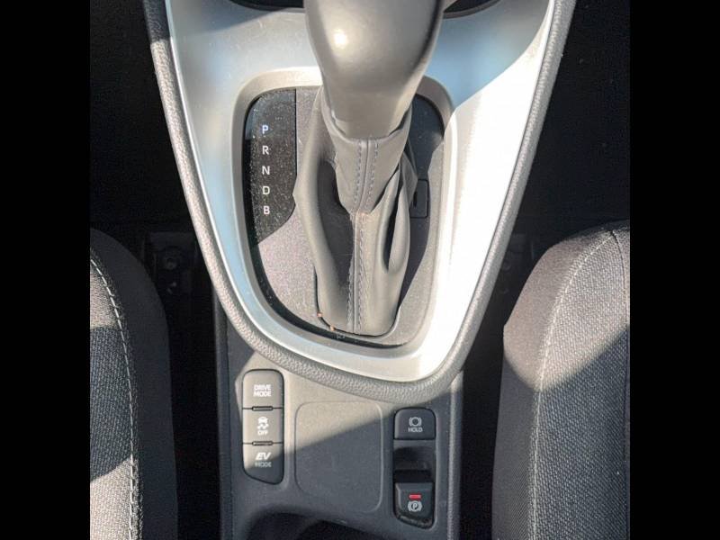 Toyota Yaris - Photo 17