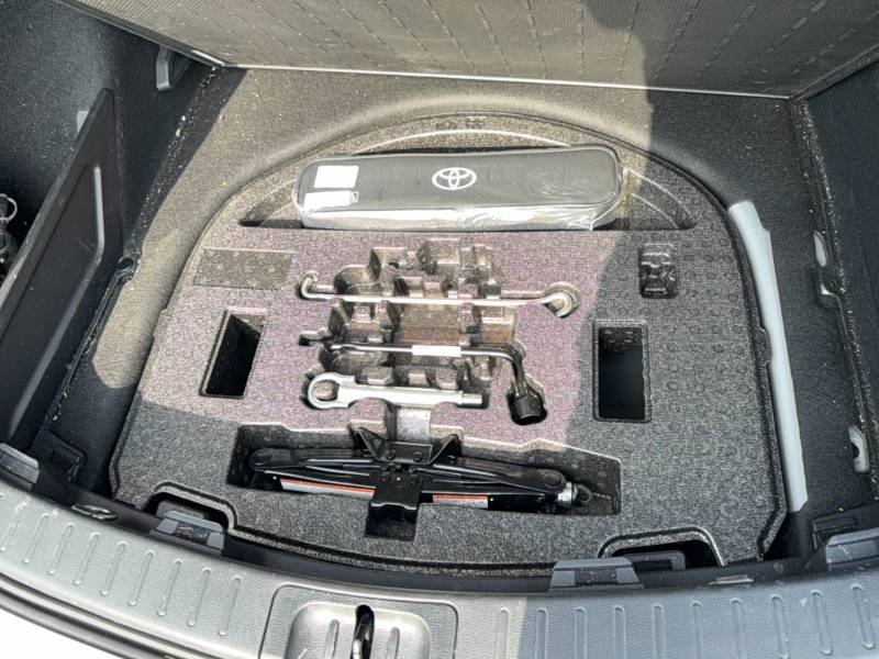 Toyota Corolla - Photo 19