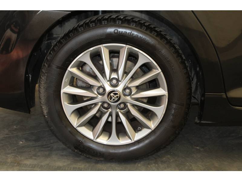 Toyota Avensis - Photo 21